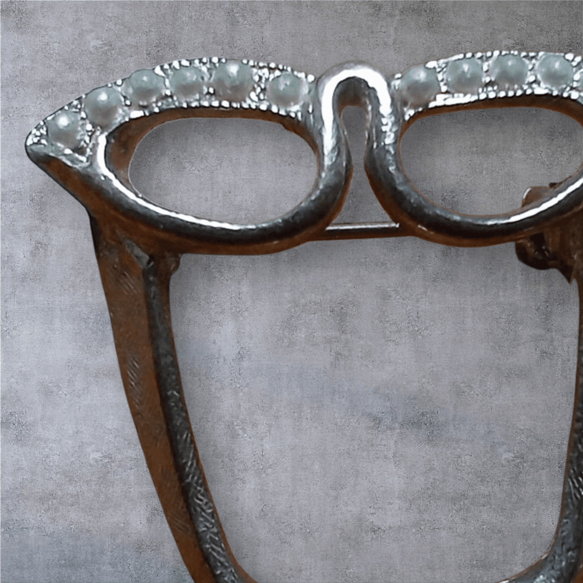 USAヴィンテージ眼鏡ブローチ:25×25mm | 4枚目