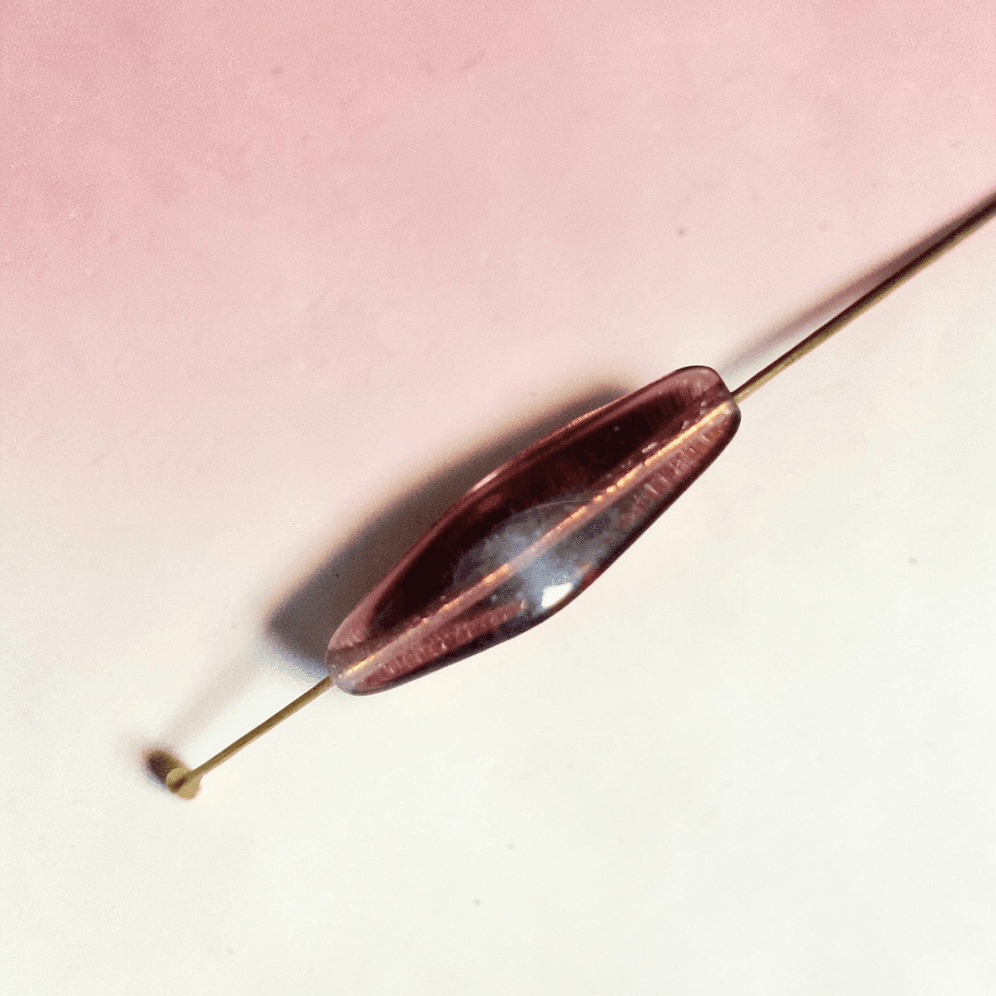 ＜6個＞24×7mmチェコカットグラスビーズ（パープル） | 3枚目