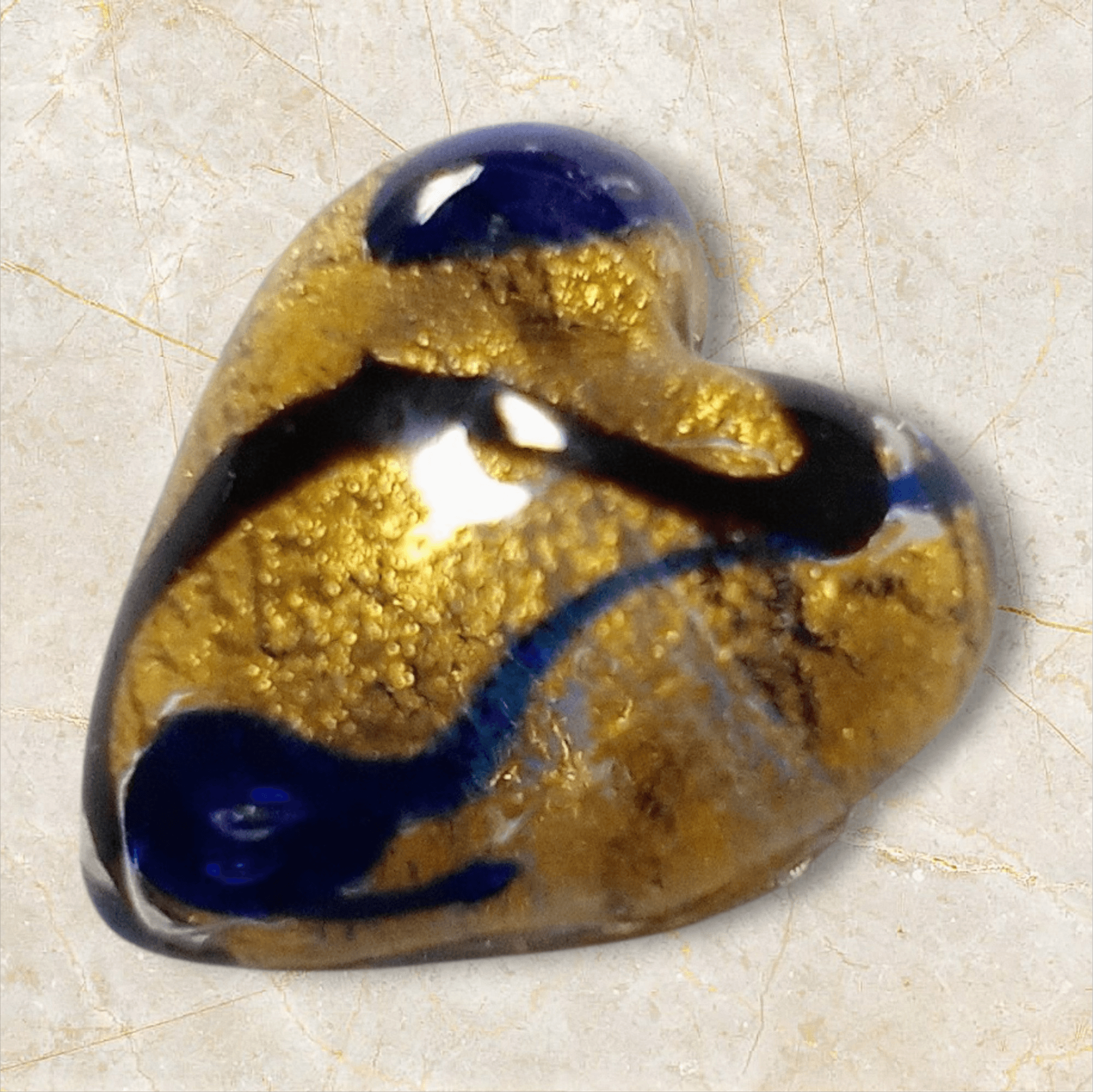 ベネチアンビーズ　ミロ：コバルトラインハート（２４ゴールドフォイル）20mm | 5枚目