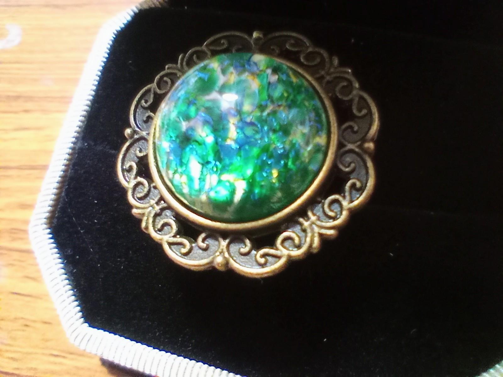 ~スポット入荷~　再…々販~15mm ヴィンテージ シラーオパール ラウンドカボション（グリーン） | 4枚目