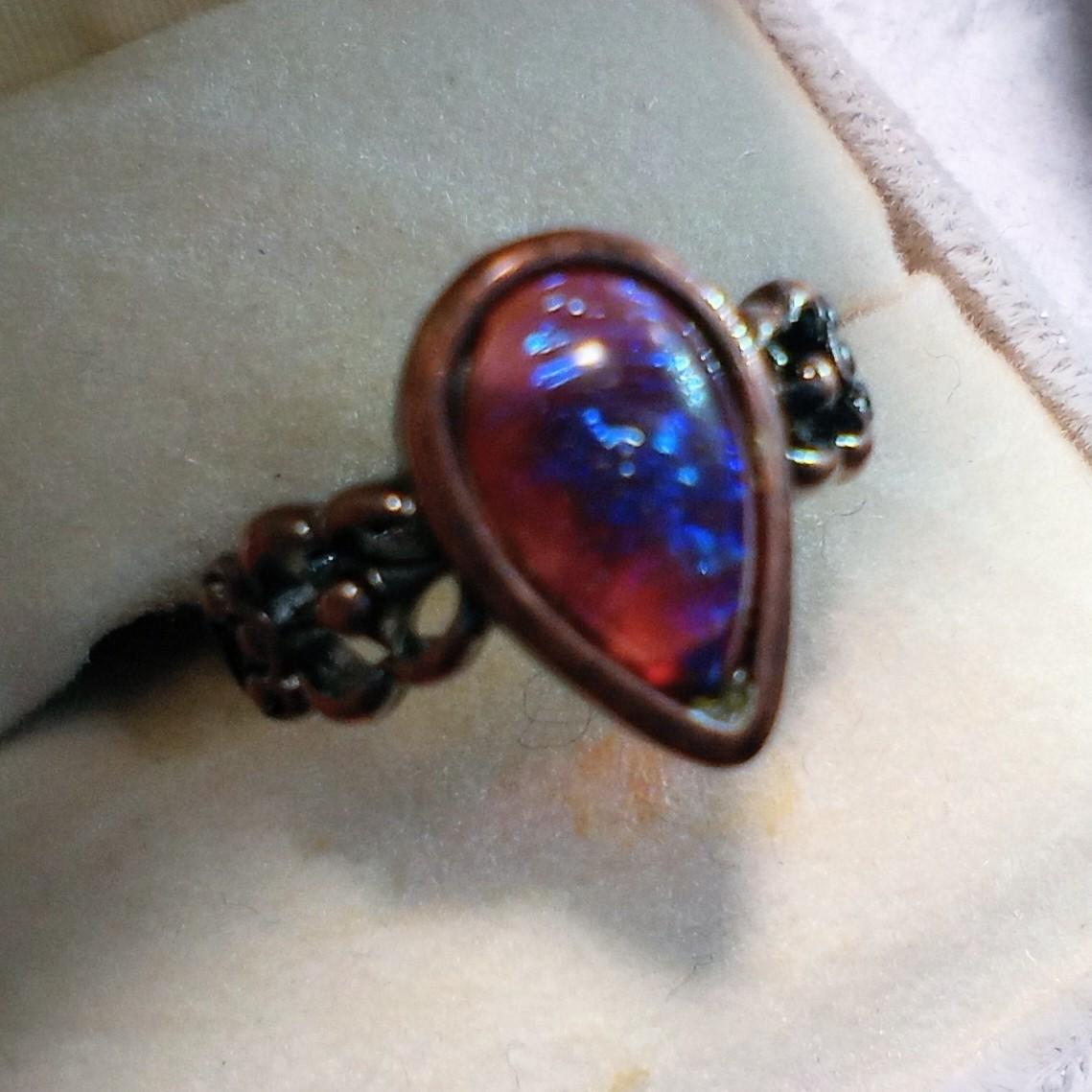 ドラゴンズブレス　ヴィクトリアンリング（ペア型）ルビー）Dragon's breath ring | 2枚目